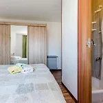 Albina Appartement *
