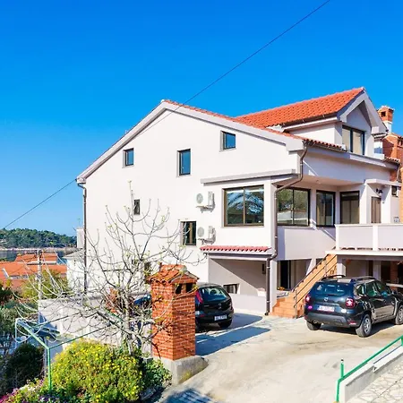 Albina * New Translation