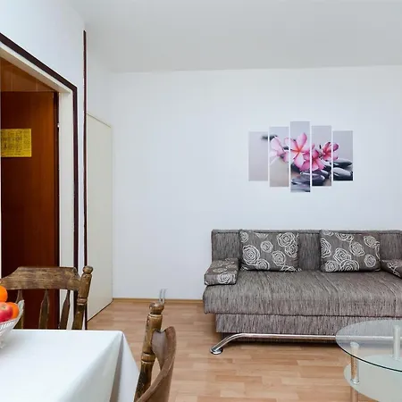 Albina Apartament