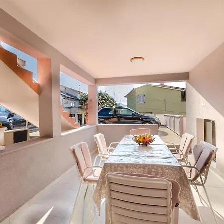 Albina Apartament